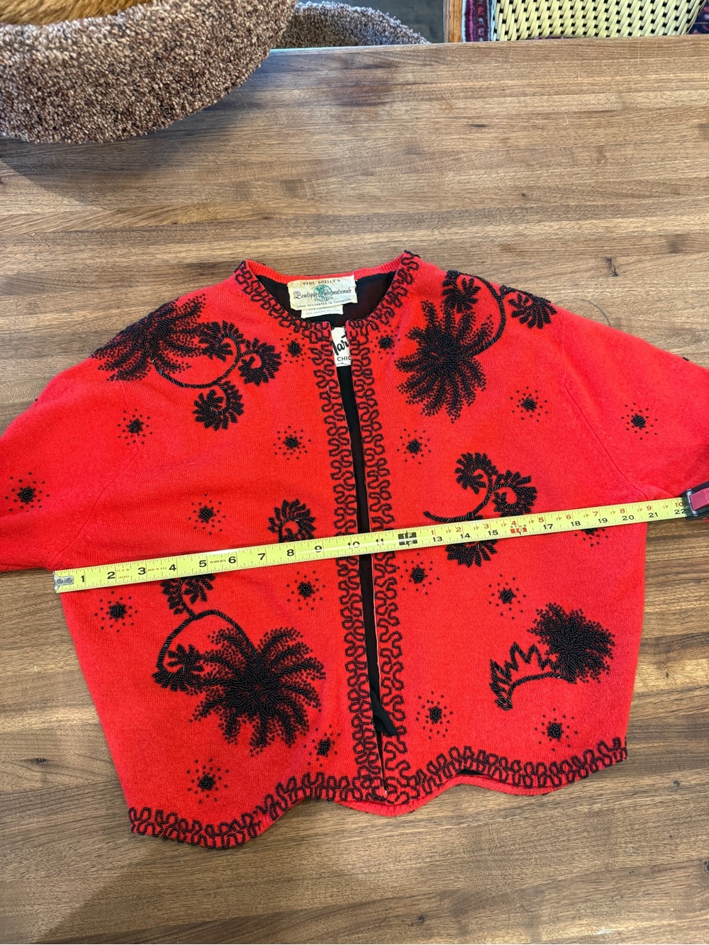 Vintage Beaded cardigan sweater from Hong Kong - Picture 8 of 13